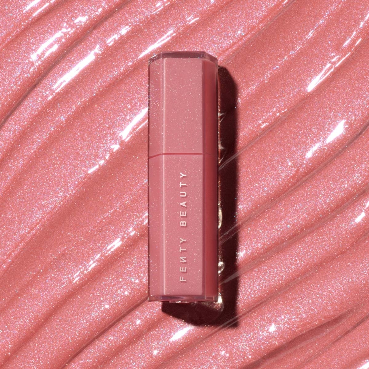 GLOSS BOMB STIX SHIMMER (LABIAL CON ACABADO BRILLOSO)